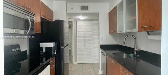 1 Schlafzimmer Gewerbliche Immobilien in Miami, USA, Nr. 615525 14