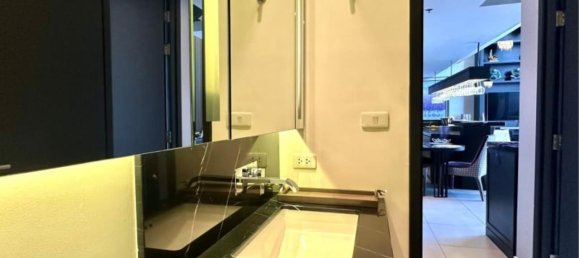 3 bedrooms Condo in Watthana, Thailand No. 57913 12