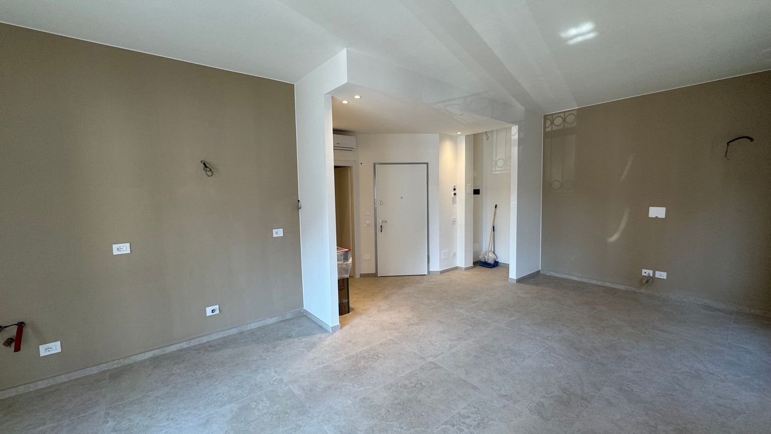 3-Zimmer Wohnung in Vigevano, Italy, Nr. 273269