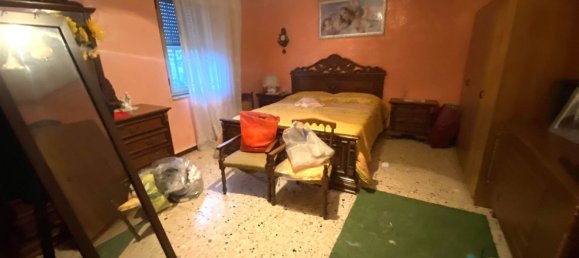 4-Zimmer Wohnung in Borgia, Italy, Nr. 173671 6