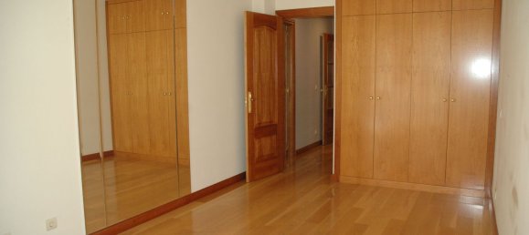 4 bedrooms Apartment in Burgos, Spain No. 158000 16