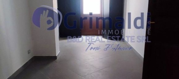 Apartamento de 3 dormitorios en Palermo, Italy No. 326440 9