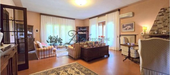 8 Schlafzimmer Villa in Capannori, Italy, Nr. 280804 13