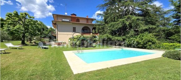 8 Schlafzimmer Villa in Capannori, Italy, Nr. 280804 2
