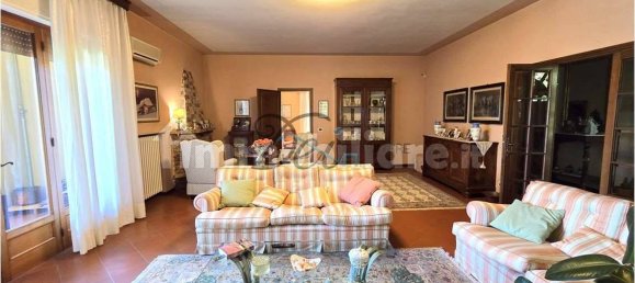 8 Schlafzimmer Villa in Capannori, Italy, Nr. 280804 12