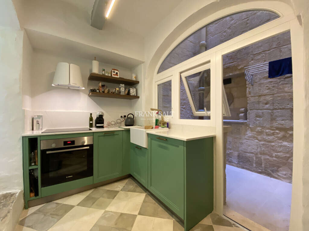 Moradia em banda T1 em Valletta, Malta N.º 10610