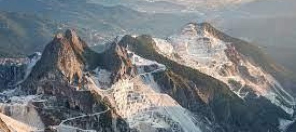 4 rooms House in Carrara, Italy No. 38316 19