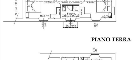 4 rooms House in Carrara, Italy No. 38316 2