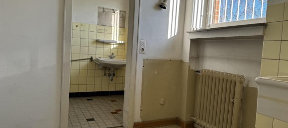 Дом с 5 спальнями в Крефельд, Германия № 107242 5