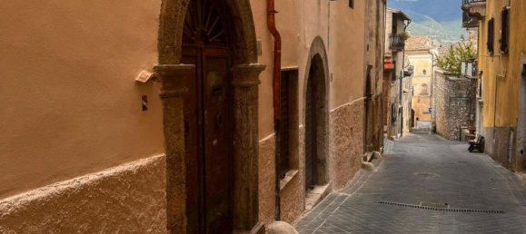 5 Schlafzimmer Wohnung in Alatri, Italy, Nr. 334817 12