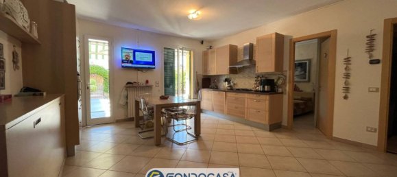 Квартира с 1 спальней в Диано Марина, Италия № 36424 3