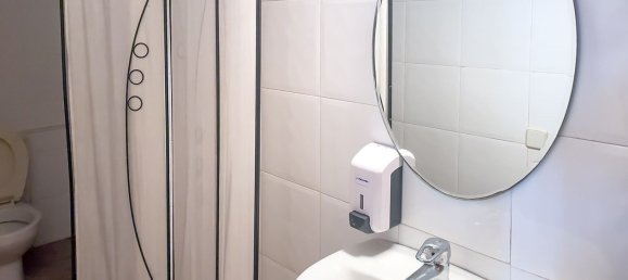 101m² Commercial property in Lloret de Mar, Spain No. 10714 9