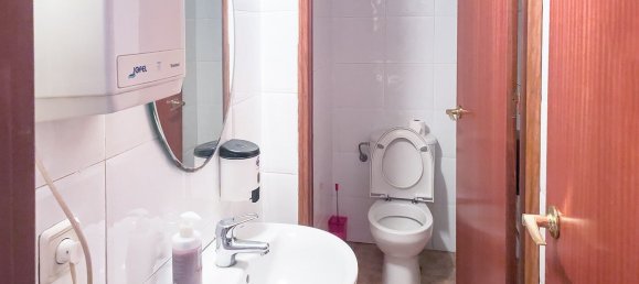 101m² Commercial property in Lloret de Mar, Spain No. 10714 11