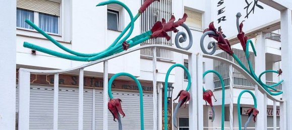 101m² Commercial property in Lloret de Mar, Spain No. 10714 19