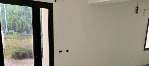 3 rooms Apartment in Cento, Italy No. 100963 8