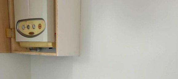 3 rooms Apartment in Cento, Italy No. 100963 3