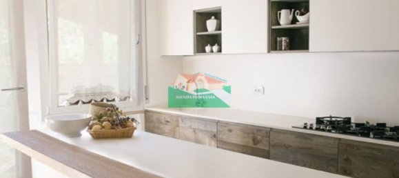 Дом с 9 комнатами в Равенна, Италия № 285215 4