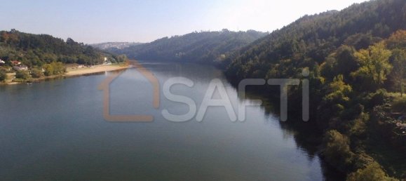 332m² Land in Vila Nova de Gaia, Portugal No. 42210 7