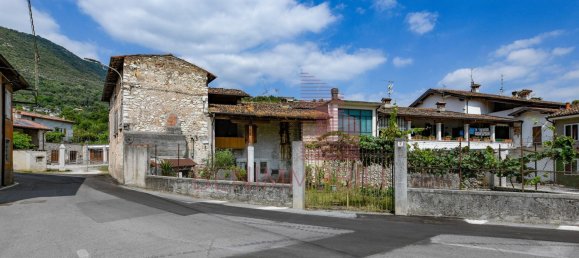10-Zimmer Haus in Botticino, Italy, Nr. 75382 31