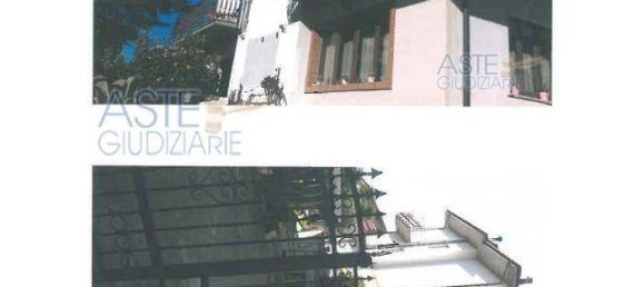 5 rooms Apartment in Sant'Omero, Italy No. 272190 3