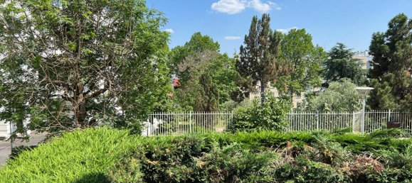 3 bedrooms Apartment in Suresnes, France No. 184566 16