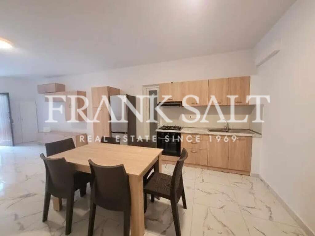 3 bedrooms Maisonette in Saint Paul's Bay, Malta No. 10973