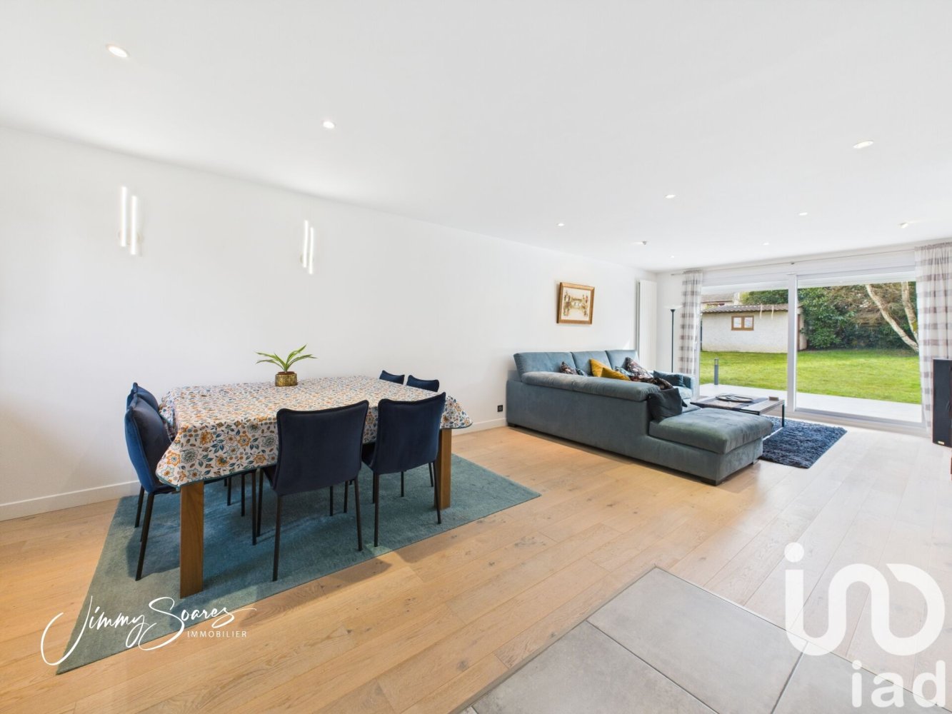 4 Schlafzimmer Haus in Lesigny, France, Nr. 286749