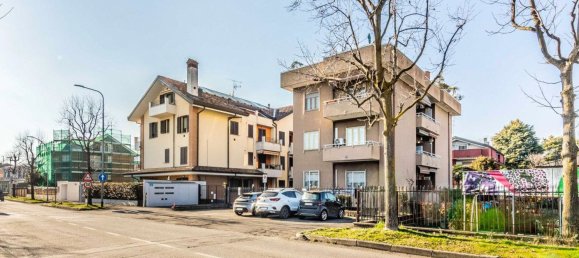 3 rooms Apartment in Pregnana Milanese, Italy No. 65763 21