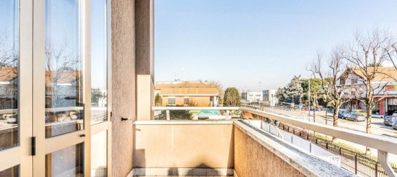 3 rooms Apartment in Pregnana Milanese, Italy No. 65763 19