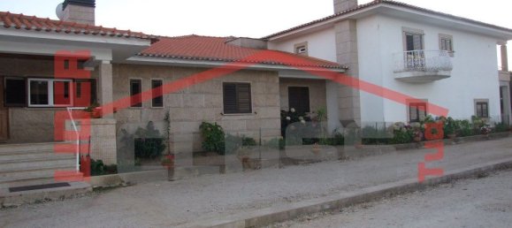 5 bedrooms House in Vila Flor, Portugal No. 221449 2