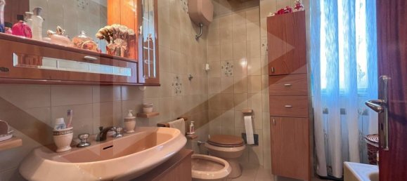 2 Schlafzimmer Wohnung in Bari, Italy, Nr. 23652 26