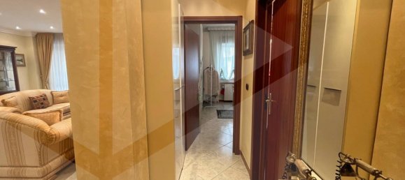 2 Schlafzimmer Wohnung in Bari, Italy, Nr. 23652 11