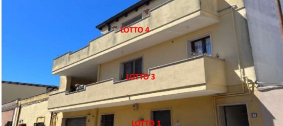 5-salle Appartement à Trepuzzi, Italy No. 43304 2