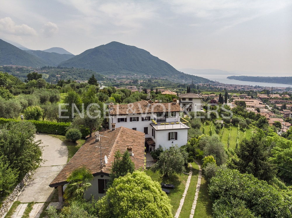 6 chambres Maison à Roè Volciano, Italy No. 125864
