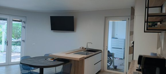 5-salle Appartement à San Salvo, Italy No. 260539 5