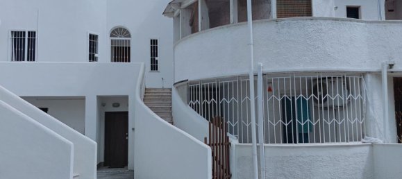 5-salle Appartement à San Salvo, Italy No. 260539 2