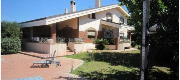 9 rooms Villa in Ardea, Italy No. 193697 12