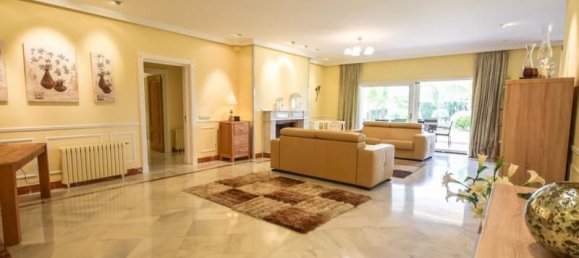 4 غرف نوم فيلا في Marbella, Spain رقم 21769 36