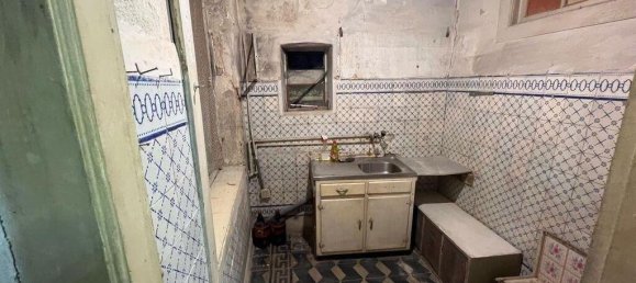 Casa de 8 dormitorios en Porto, Portugal No. 102066 4