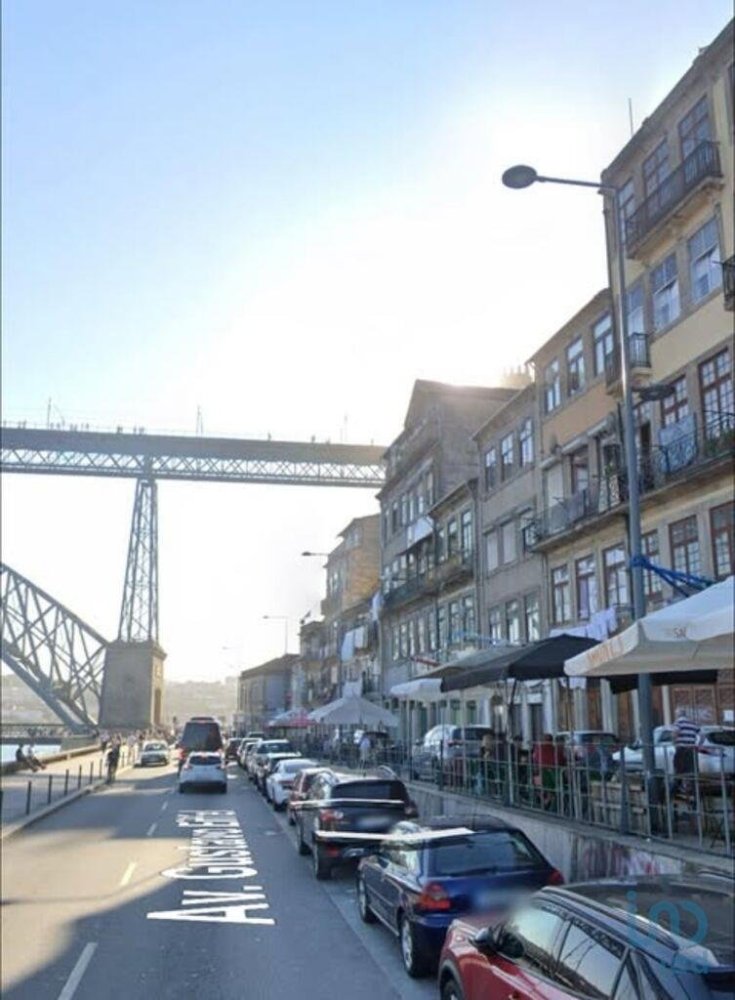 Casa de 8 dormitorios en Porto, Portugal No. 102066