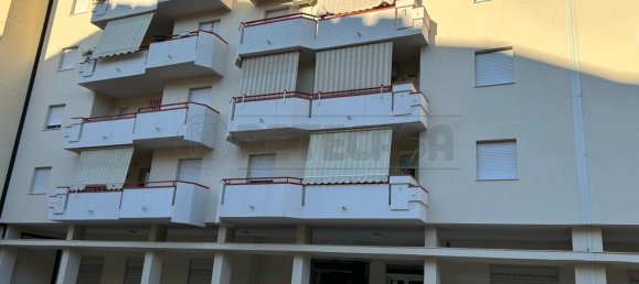 4 rooms Apartment in Caltanissetta, Italy No. 102651 2