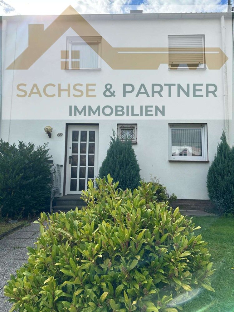 Adosado de 3 dormitorios en Krefeld, Germany No. 14487