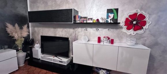 3 rooms Apartment in Verdello, Italy No. 132807 3