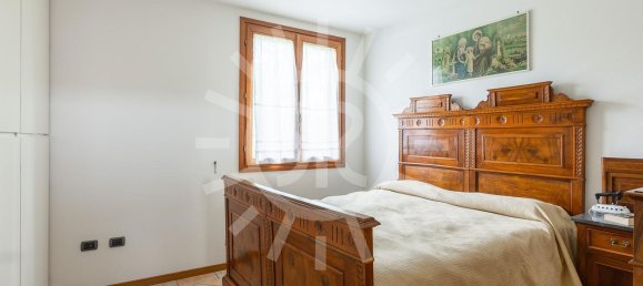 4 rooms Apartment in Castel San Pietro Terme, Italy No. 162724 7