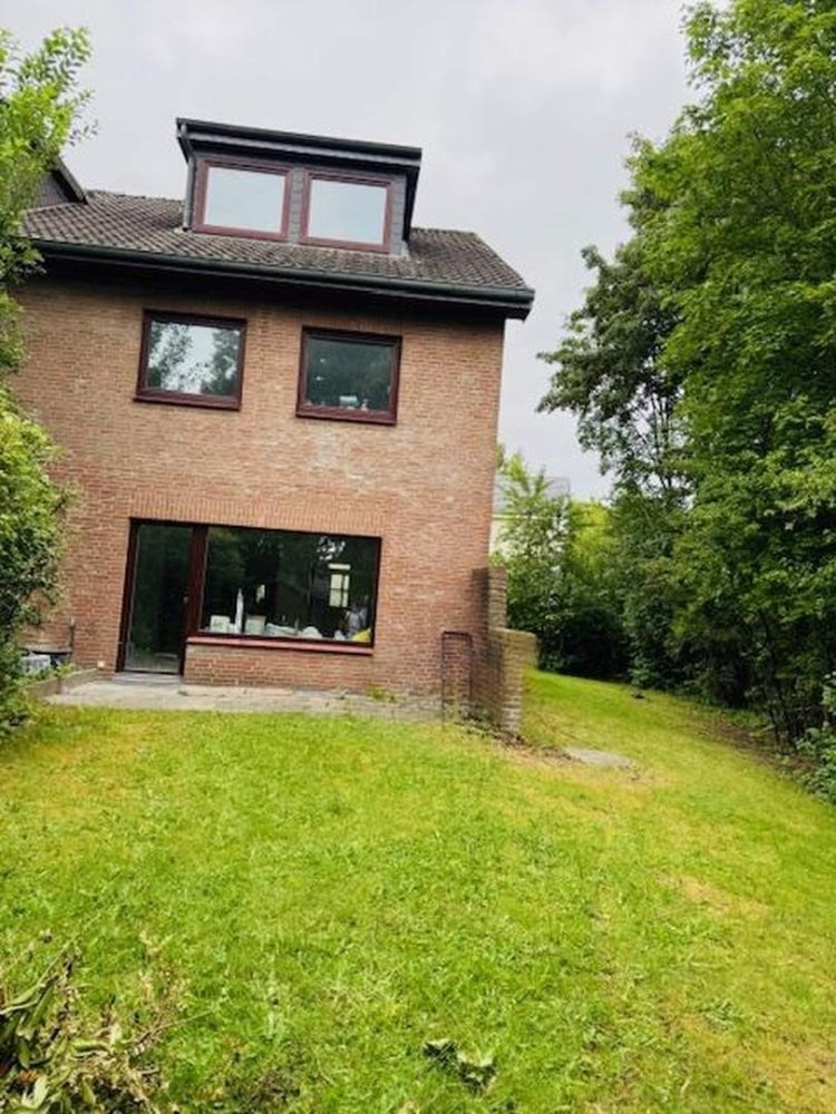 6-Zimmer Stadthaus in Segeberg, Germany, Nr. 360920