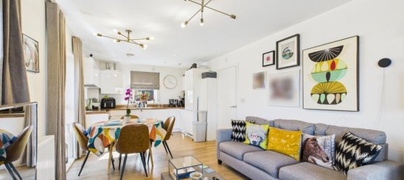 2 bedrooms Apartment in Bordon, United Kingdom No. 13857 3