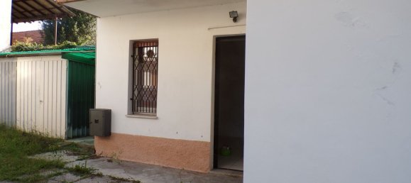 2 bedrooms Apartment in Casorate Sempione, Italy No. 363487 2