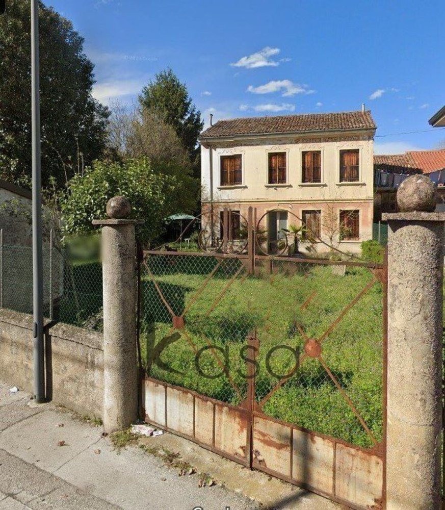 5 bedrooms Villa in San Martino di Lupari, Italy No. 352586