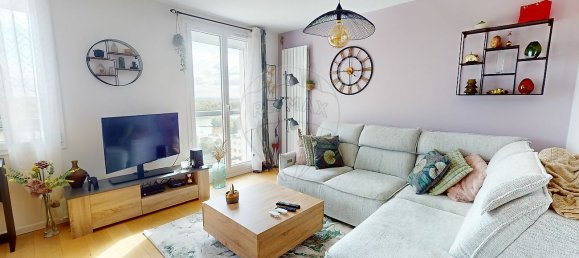 2 bedrooms Apartment in Orleans, France No. 247060 3