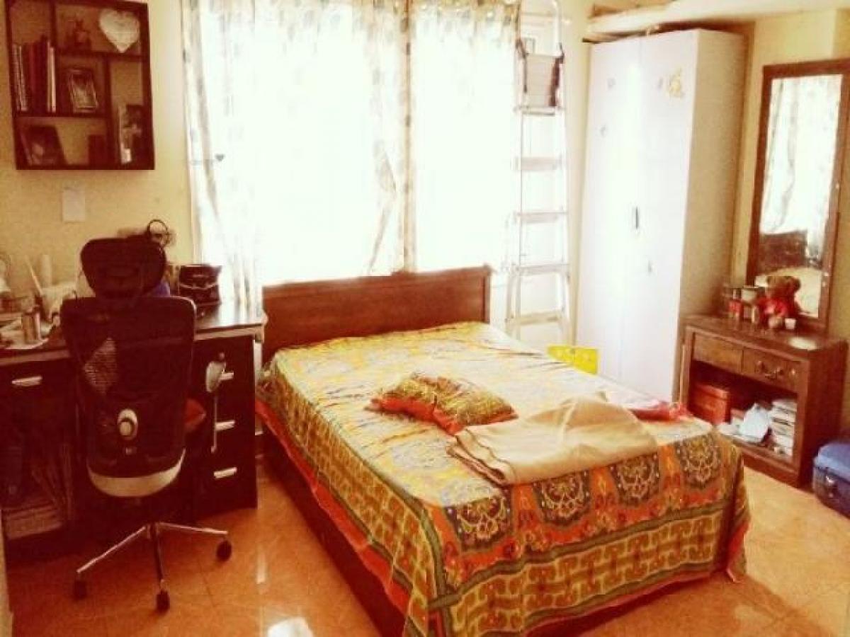 Casa T2 em Bangalore, India N.º 26882